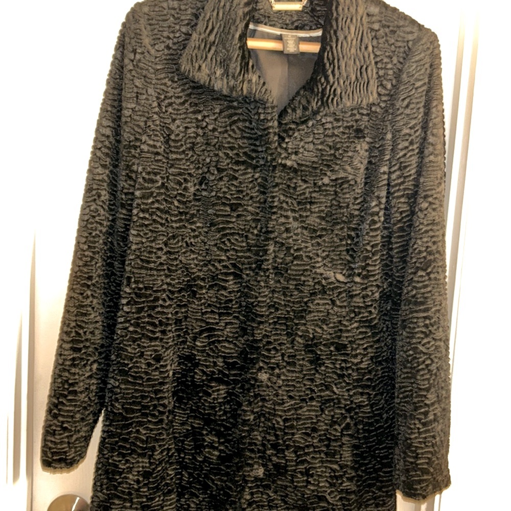 Chic Black Textured Faux Fur Coat